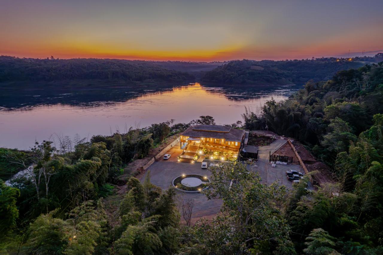Reserva Natural Iguazu - Pristine Luxury Camp Puerto Libertad Екстер'єр фото