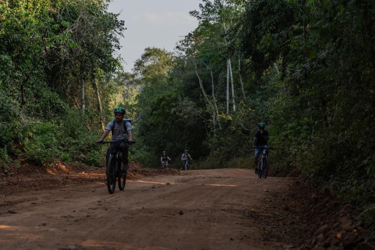 Reserva Natural Iguazu - Pristine Luxury Camp Puerto Libertad Екстер'єр фото