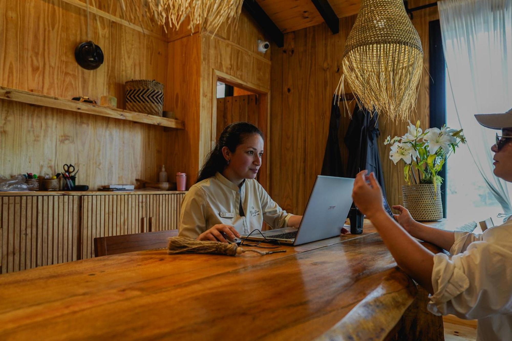 Reserva Natural Iguazu - Pristine Luxury Camp Puerto Libertad Екстер'єр фото